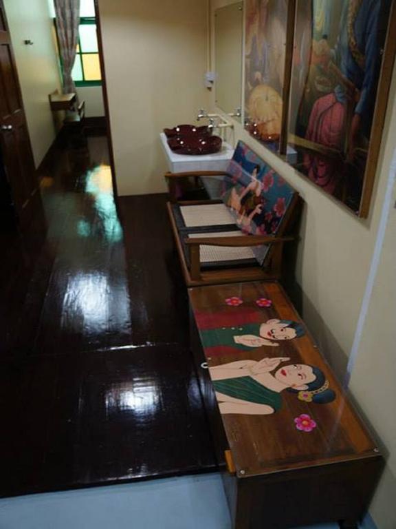 Baan Bovorn Hostel Μπανγκόκ Εξωτερικό φωτογραφία