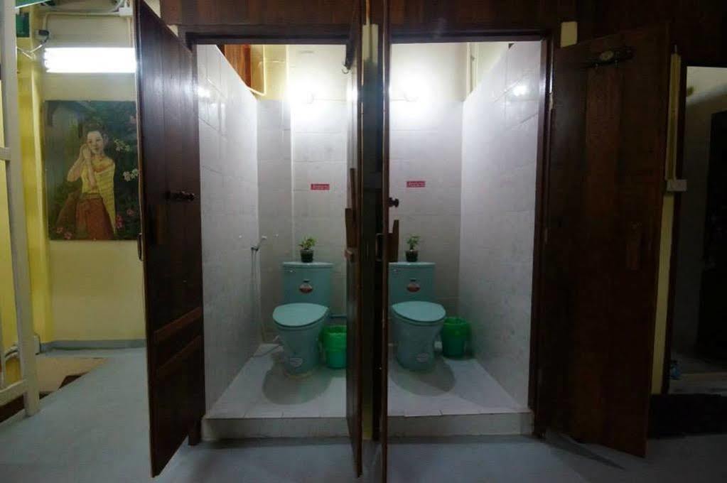 Baan Bovorn Hostel Μπανγκόκ Εξωτερικό φωτογραφία